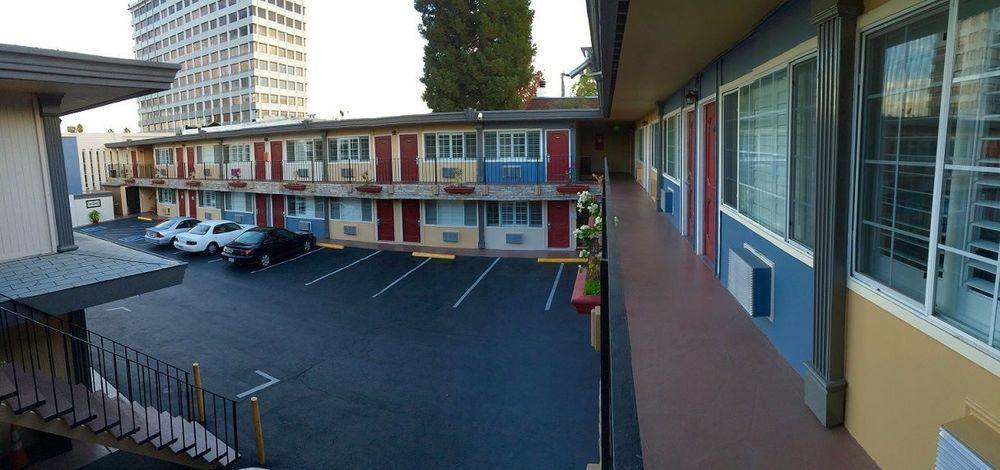 The Catrina Hotel San Mateo Exterior foto